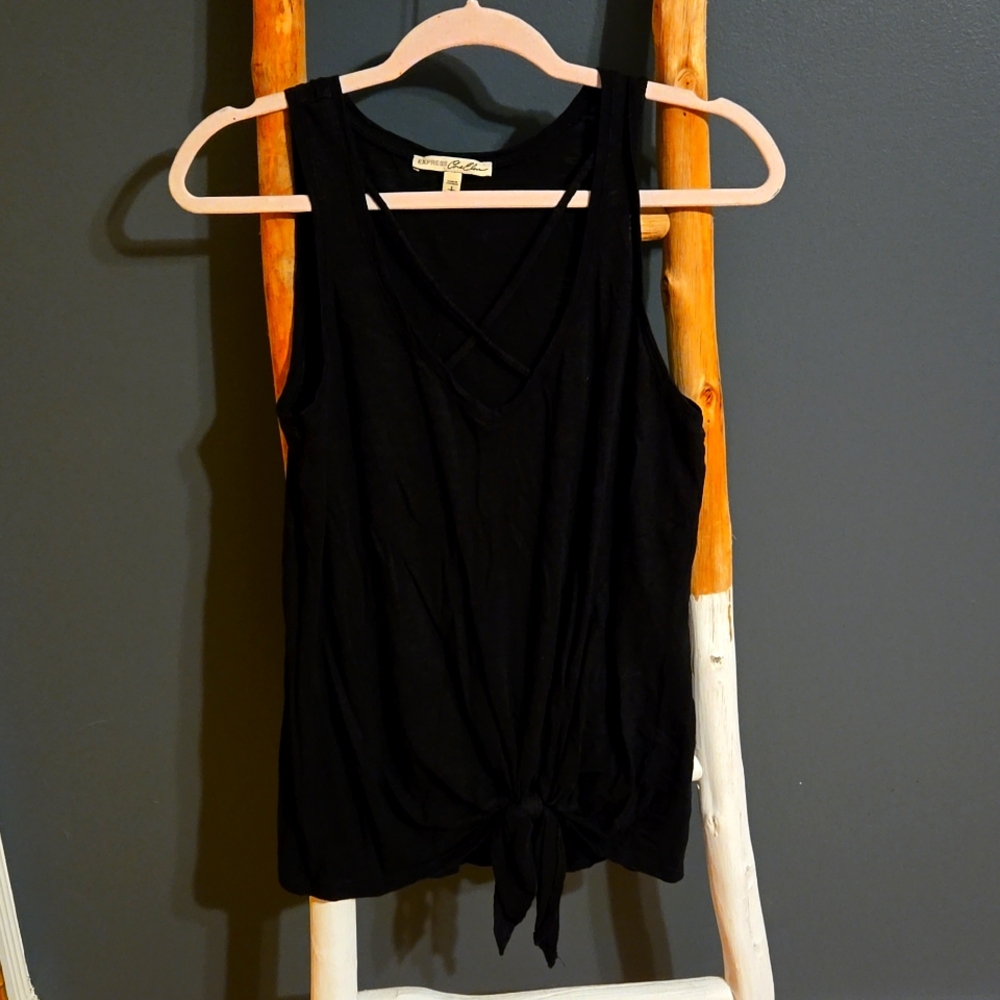 Express black sleeveless wrap tie front tank top. V-neckline crisscross Small